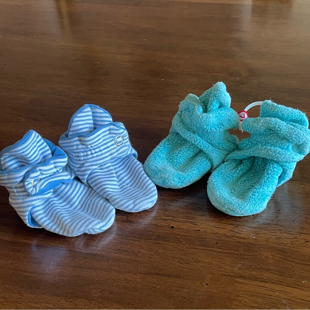 Zutano Blue Striped and Solid Baby Booties - 6M